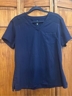 Med Couture Navy V-Neck Short Sleeve Scrub Top with Chest Pocket